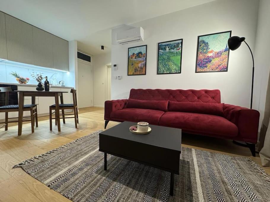 Apartment Lux Gem, 1bdr, Free Parking *