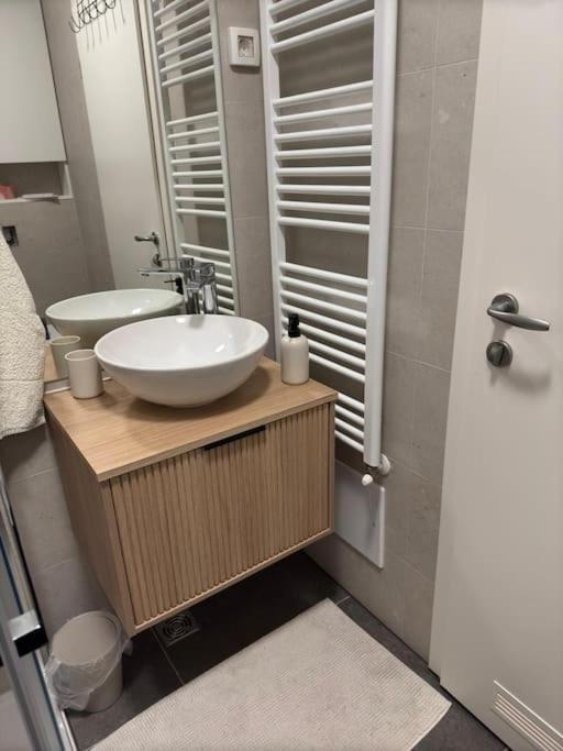 Lux Gem, 1bdr, Free Parking